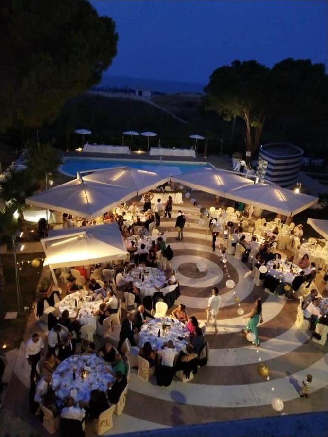 Hotel Perrozzi Vasto Εξωτερικό φωτογραφία