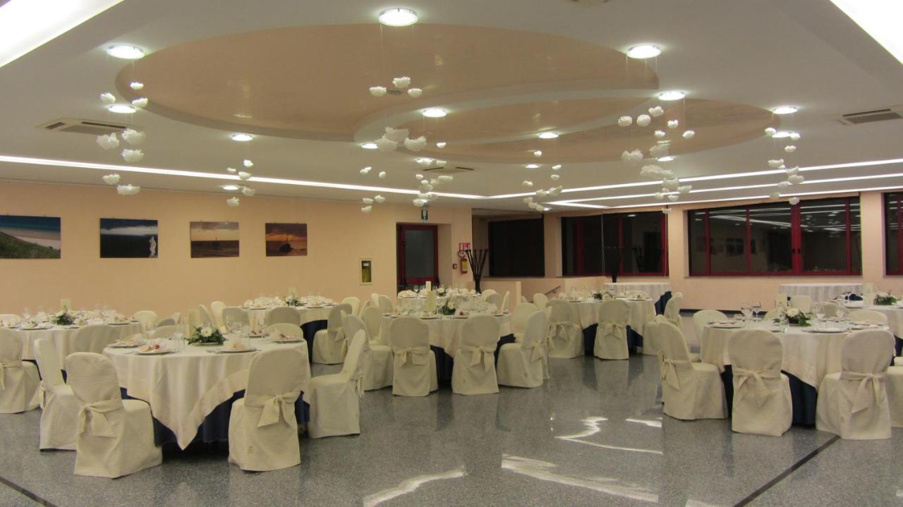 Hotel Perrozzi Vasto Εξωτερικό φωτογραφία