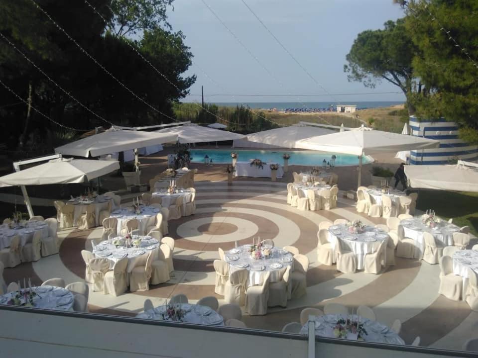 Hotel Perrozzi Vasto Εξωτερικό φωτογραφία